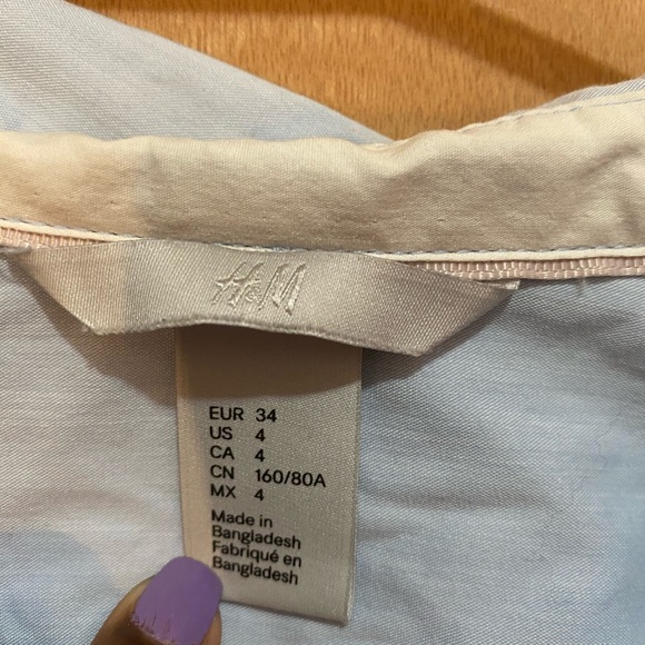 Light blue button down - Picture 2 of 3